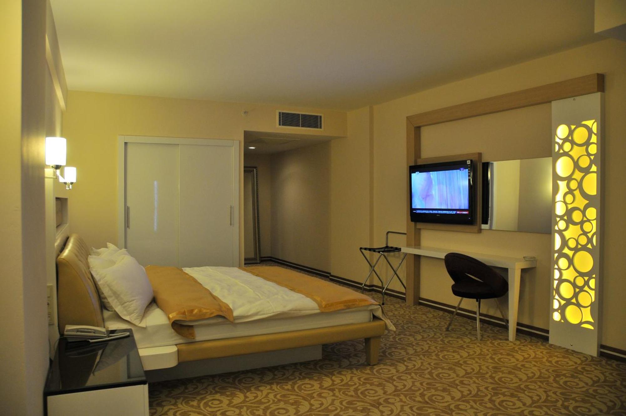Ozpark Hotel Aksehir Экстерьер фото