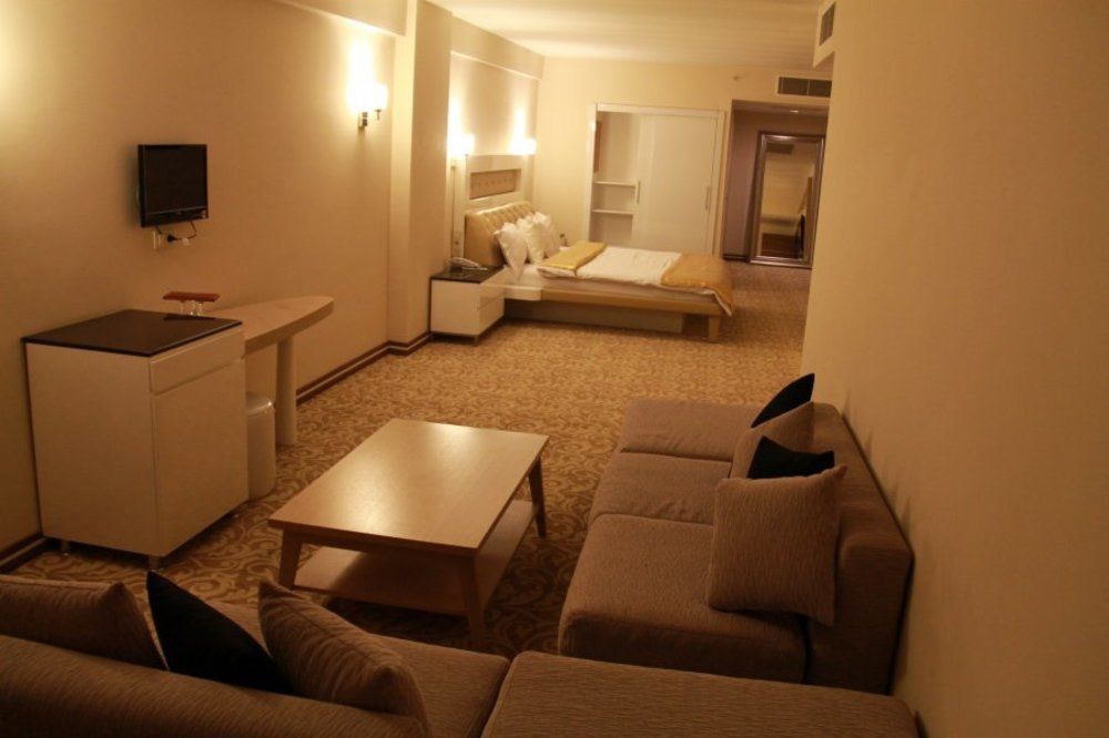 Ozpark Hotel Aksehir Экстерьер фото