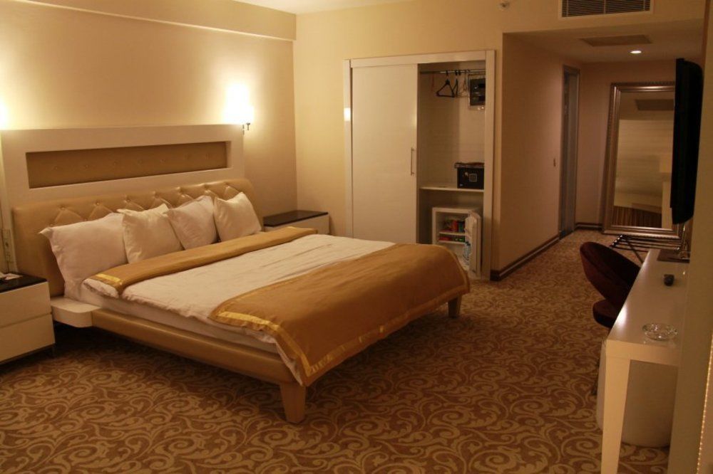 Ozpark Hotel Aksehir Экстерьер фото