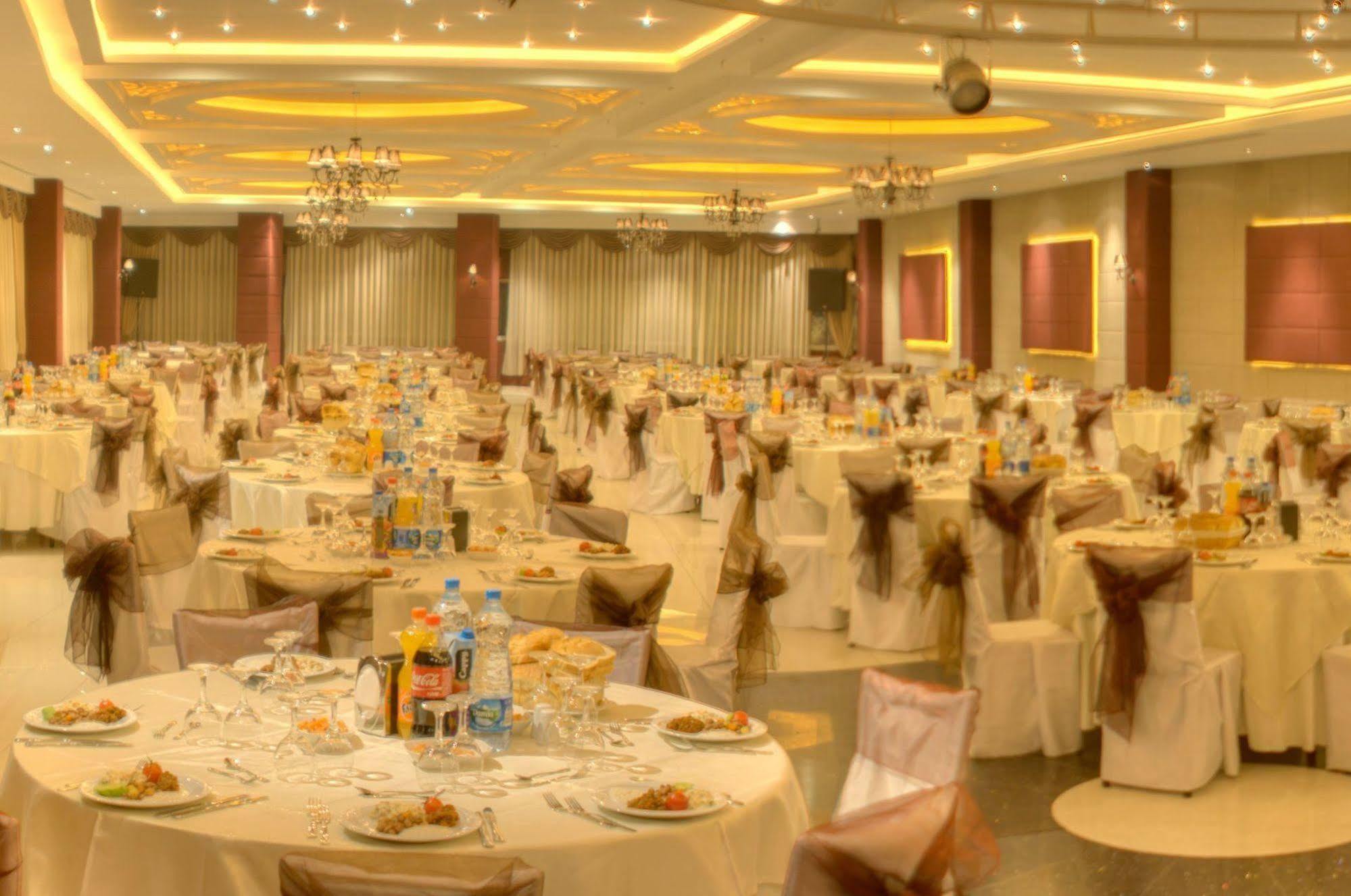 Ozpark Hotel Aksehir Экстерьер фото